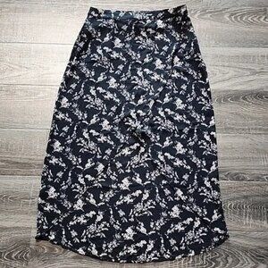 🌴 Forever 21 floral Hi Low Skirt 🌴